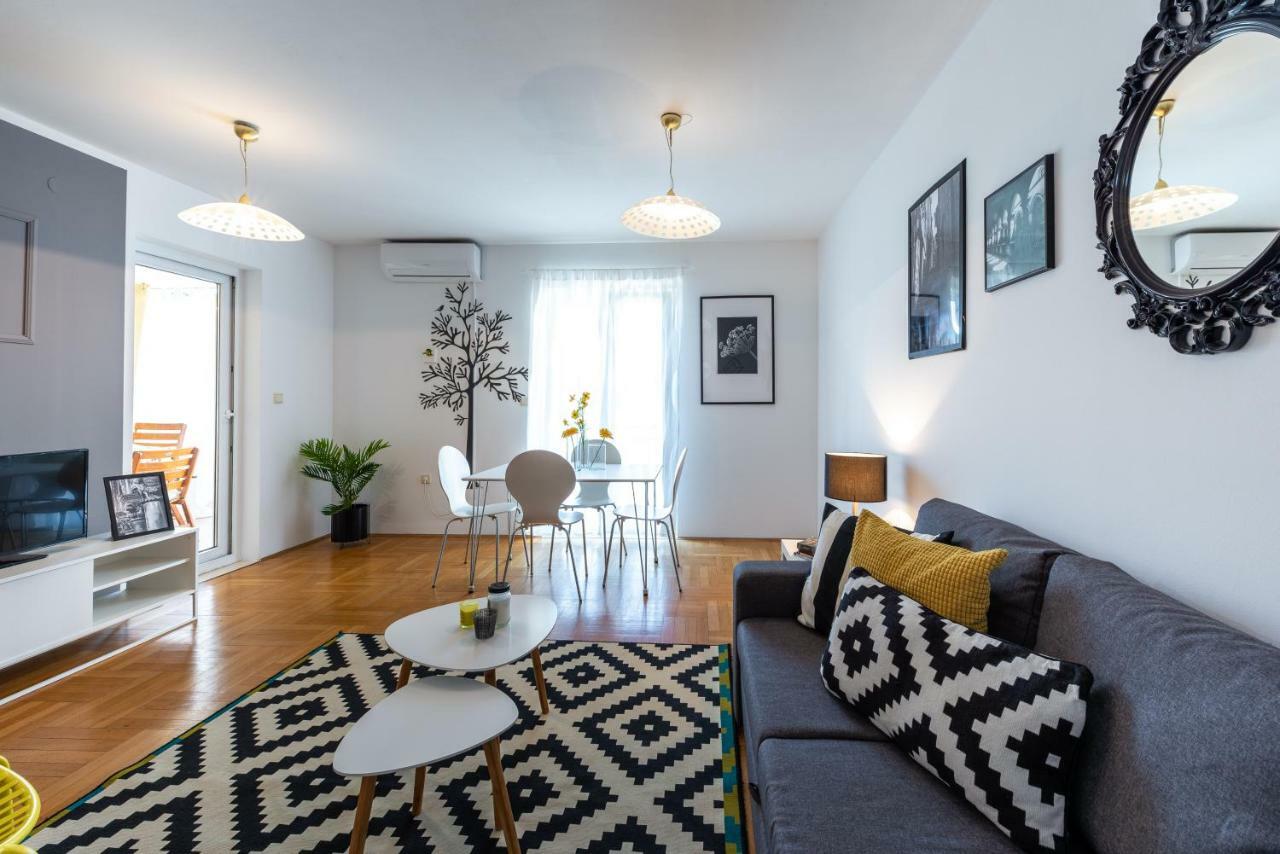 Mirjam'S Charming Apartment Дубровник Екстериор снимка